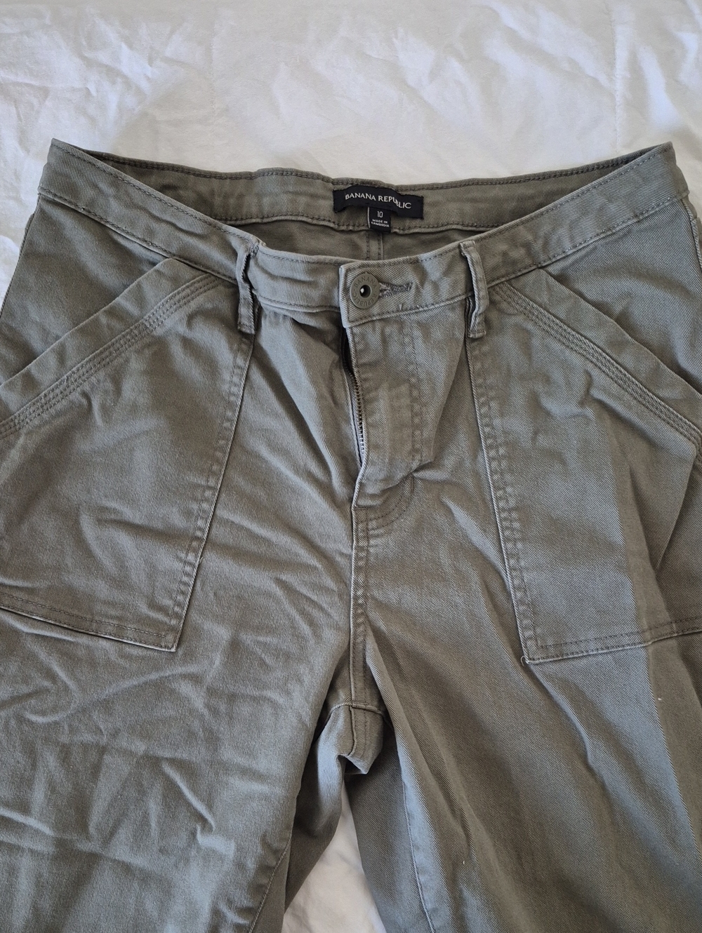 Olive Green Banana Republic pants, size 10